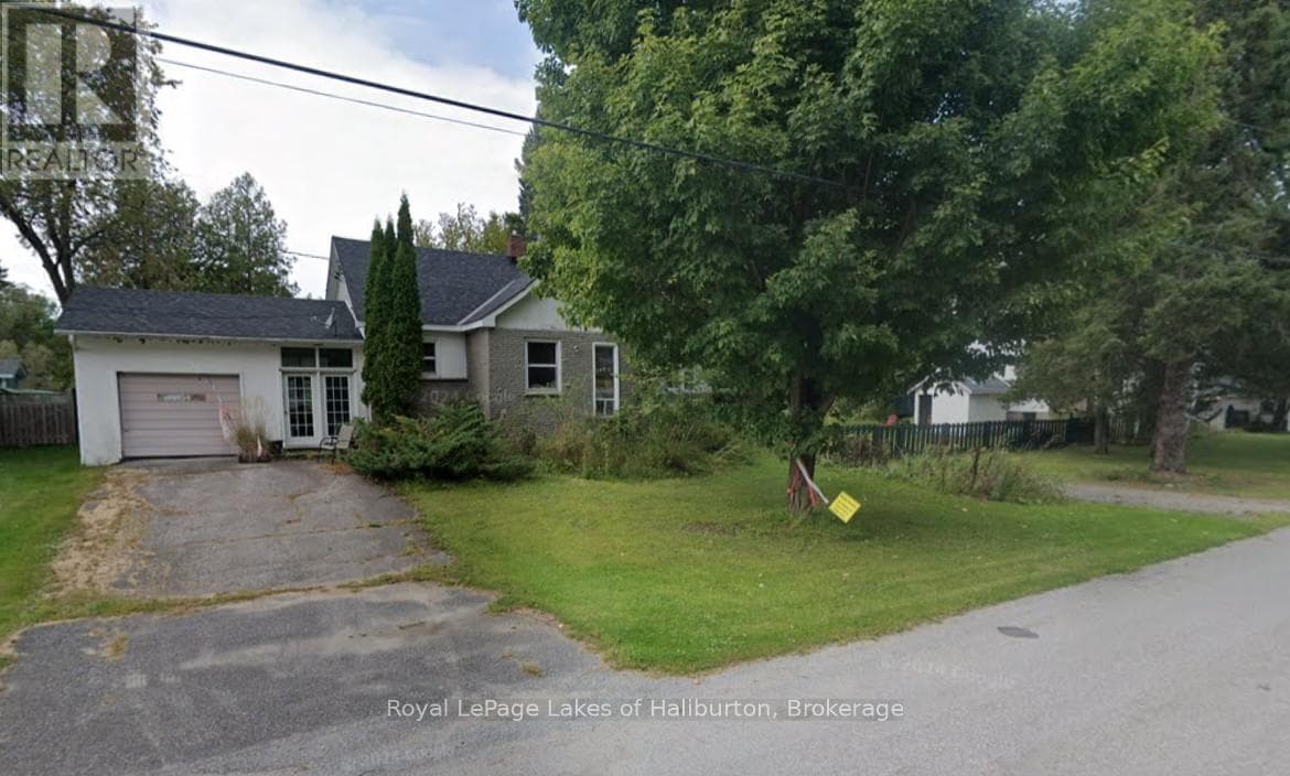 3 ANSON STREET — Minden Hills (Lutterworth), Ontario - Main photo