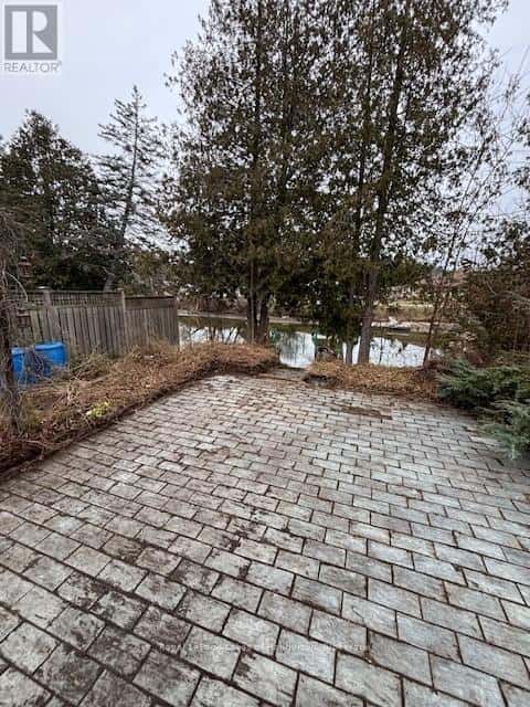 3 ANSON STREET — Minden Hills (Lutterworth), Ontario - Photo 2 of 44