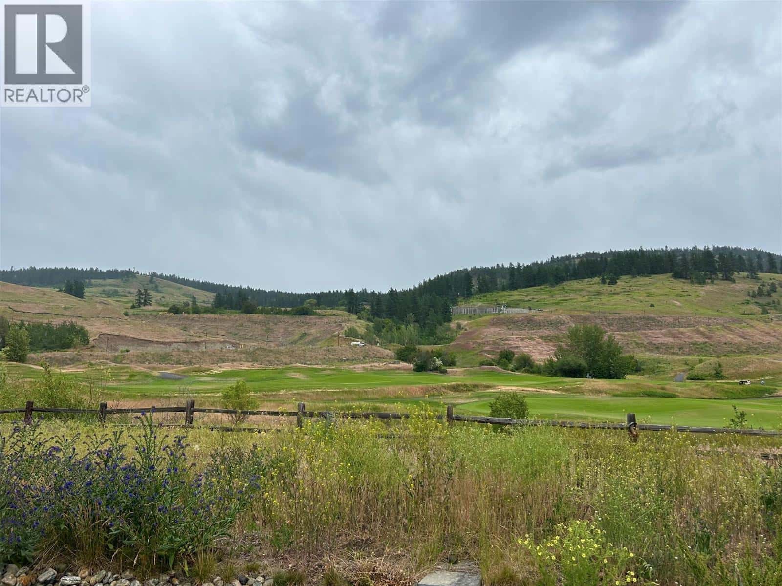 1769 Tower Ranch Drive — Kelowna, British Columbia - Photo 4 of 28