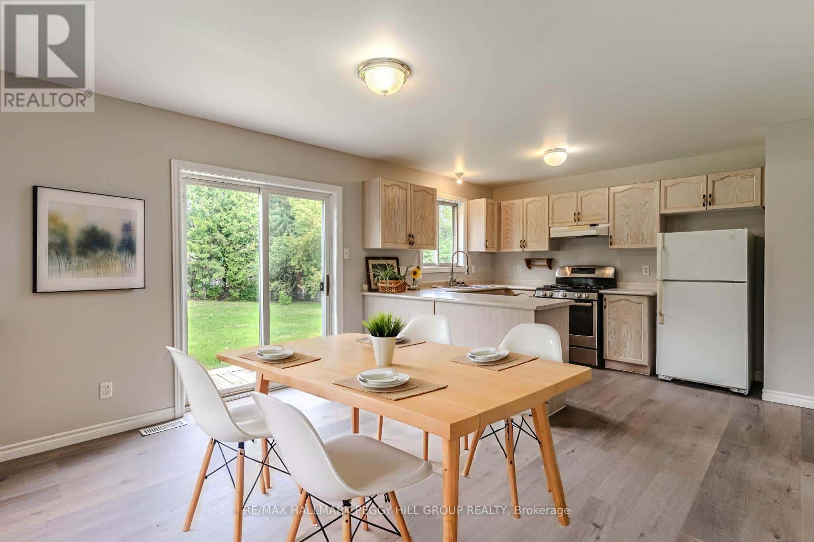 55 MARLOW CIRCLE — Springwater (Hillsdale), Ontario - Photo 2 of 16