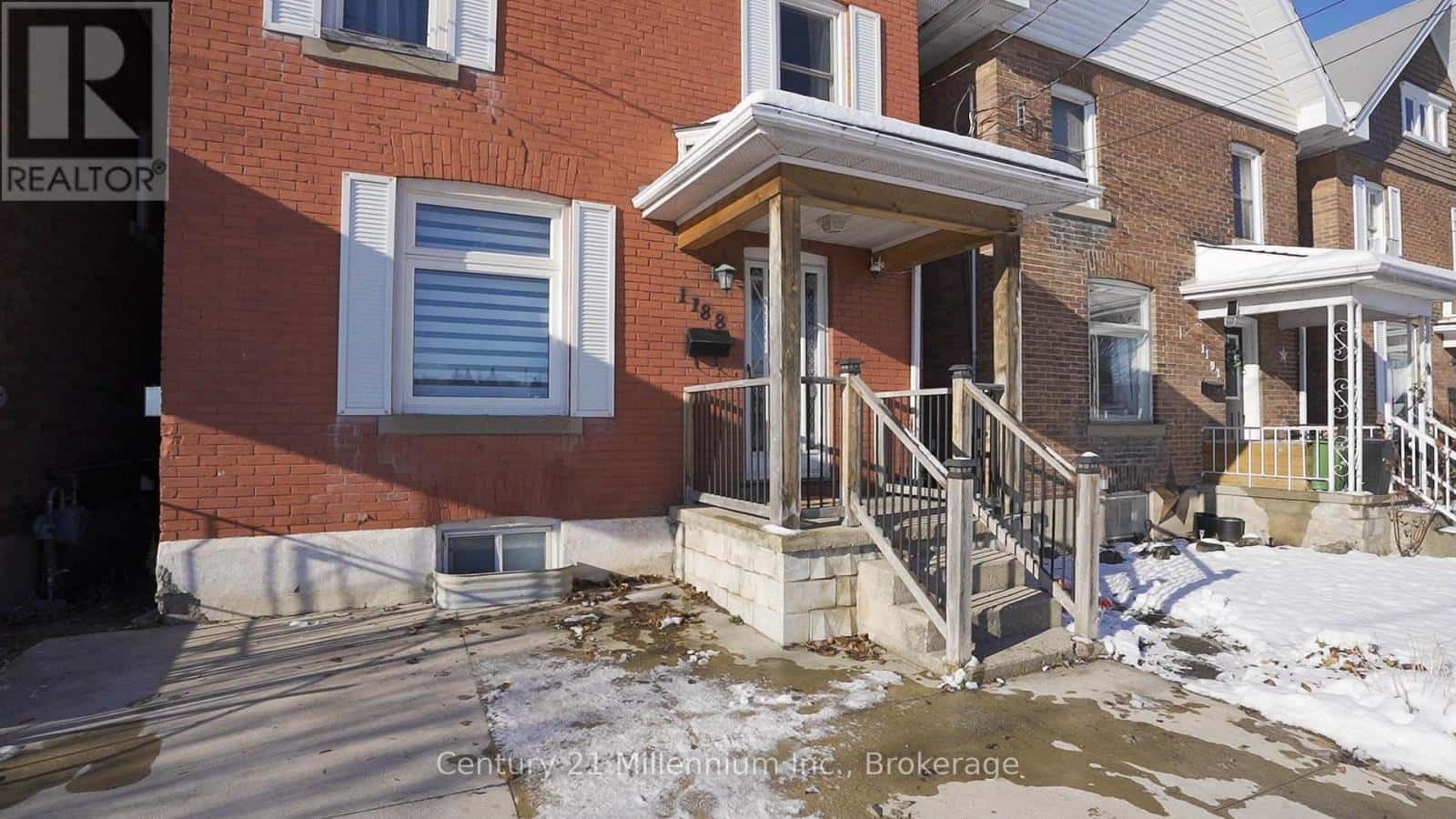 1188 2ND AVENUE W — Owen Sound, Ontario - Photo 3 of 46