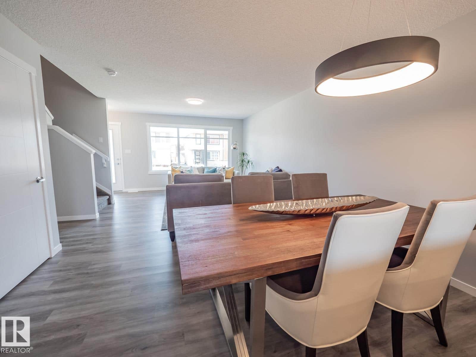 326 172 AV NW - Photo 3 of 9, Edmonton, Alberta