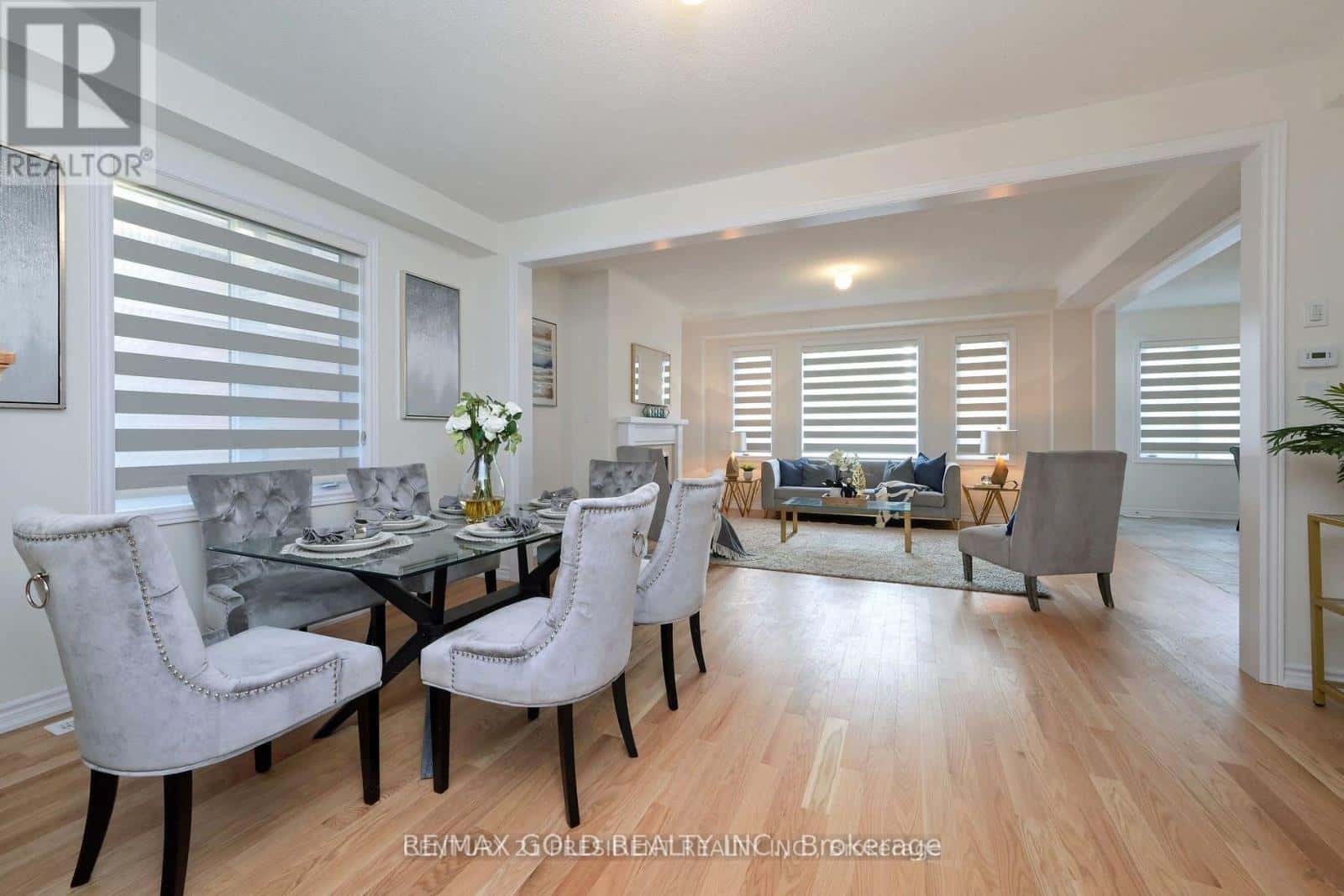 161 TERRY FOX DRIVE — Barrie, Ontario - Photo 4 of 34