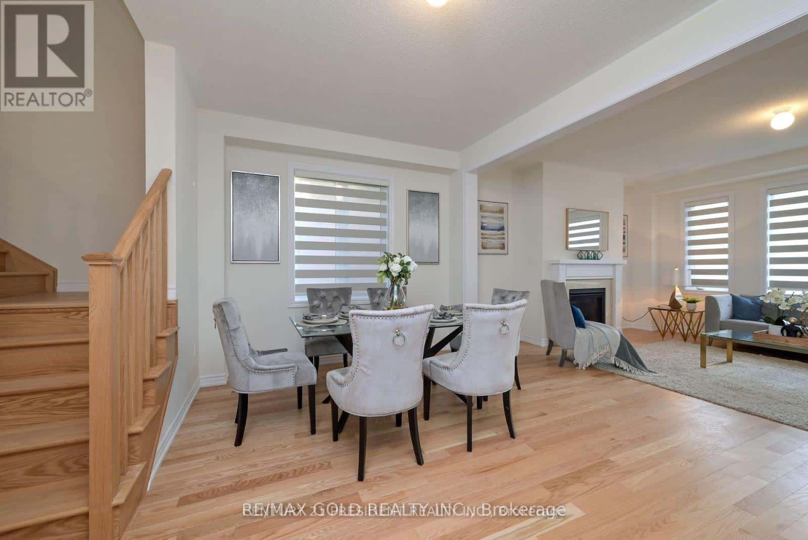 161 TERRY FOX DRIVE — Barrie, Ontario - Photo 5 of 34