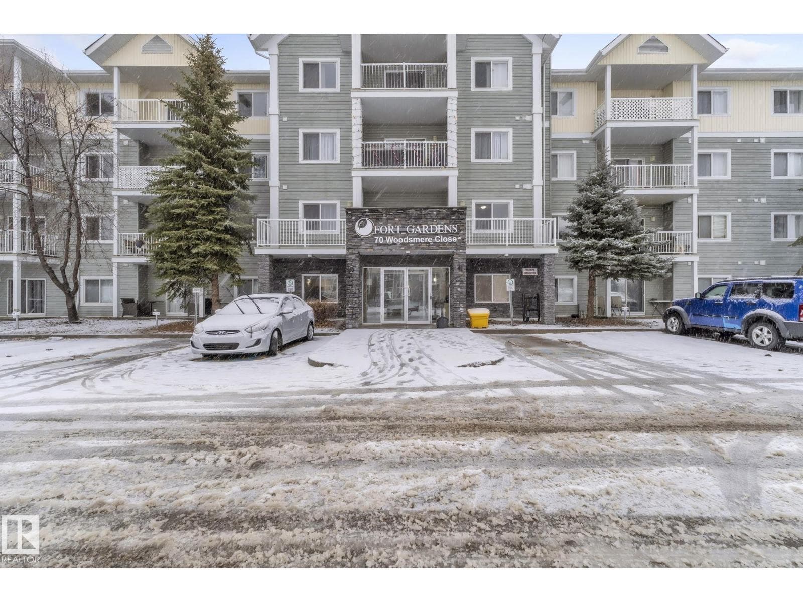 #124 70 WOODSMERE CL — Fort Saskatchewan, Alberta - Main photo