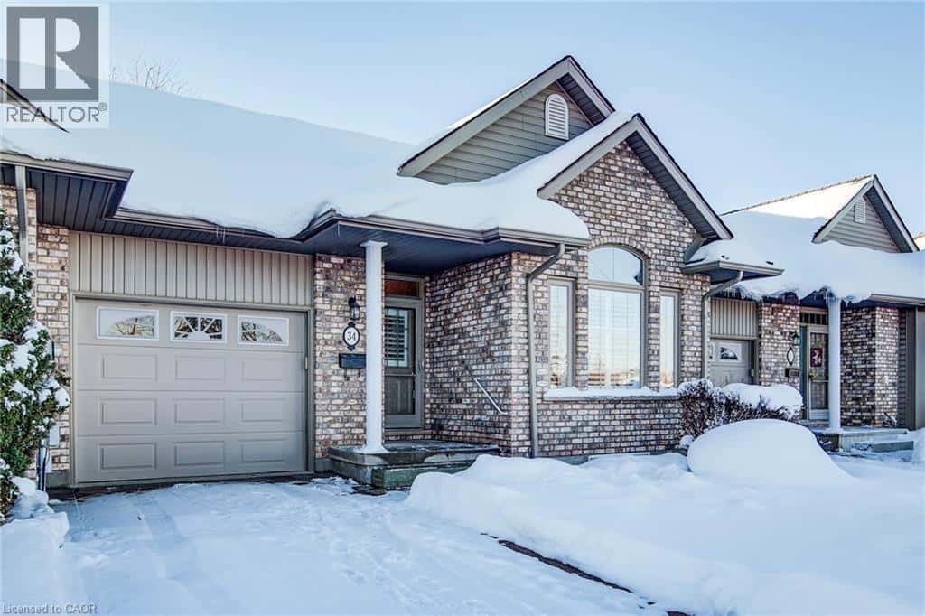 34 LIVINGSTON Boulevard Unit# 15 — Baden, Ontario - Photo 2 of 37