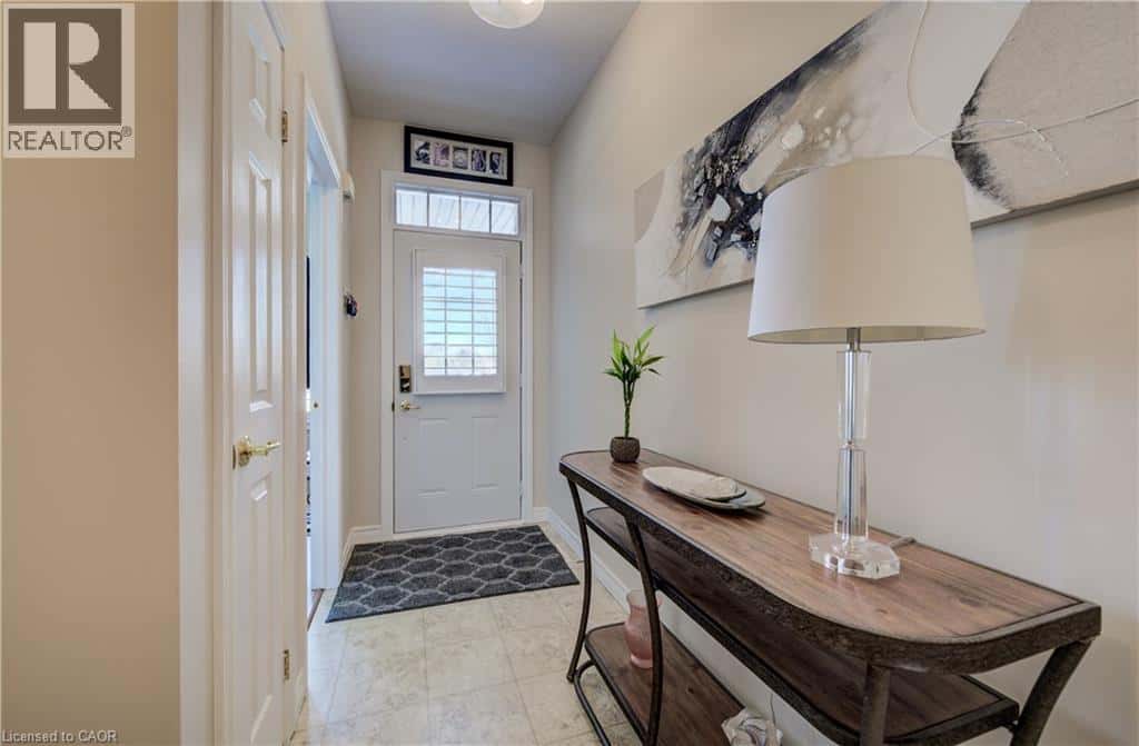 34 LIVINGSTON Boulevard Unit# 15 — Baden, Ontario - Photo 5 of 37