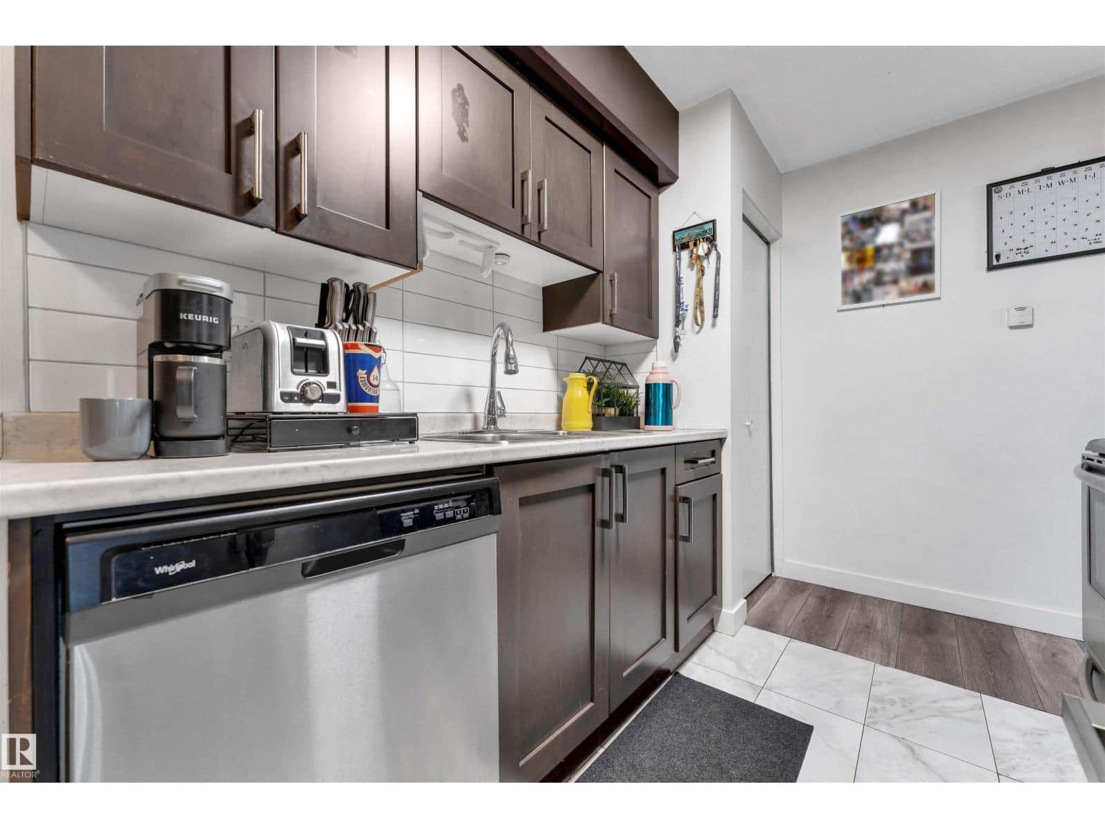 #7 14115 82 ST NW - Photo 5 of 29, Edmonton, Alberta