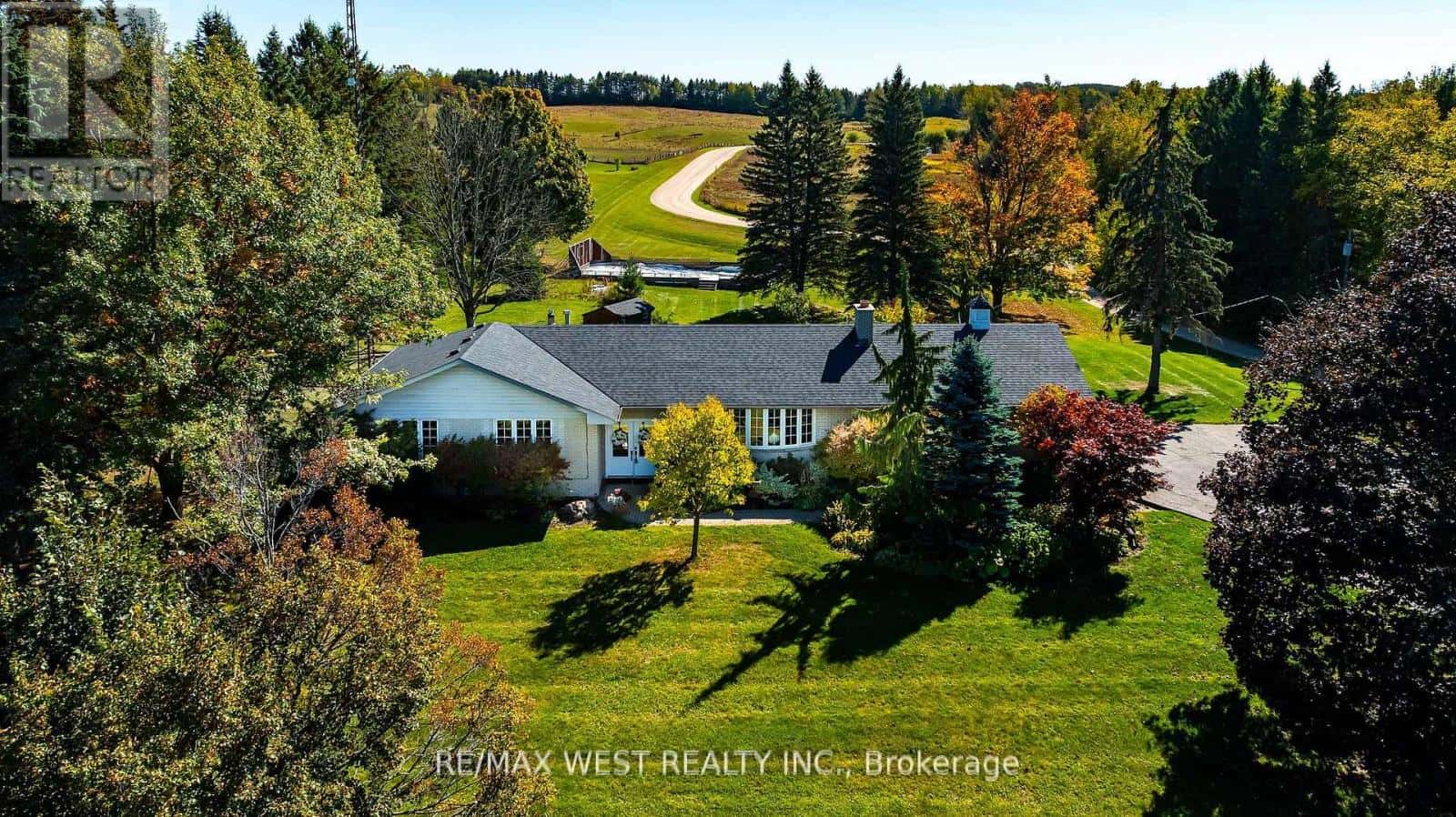 246044 COUNTY RD 16 ROAD — Mono, Ontario - Photo 3 of 31