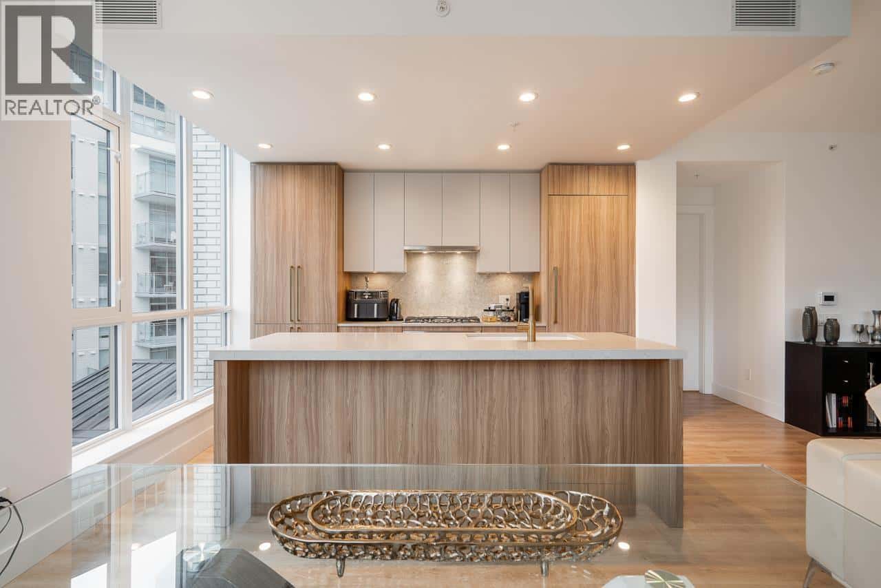 303 2375 EMERY COURT — North Vancouver, British Columbia - Photo 2 of 38