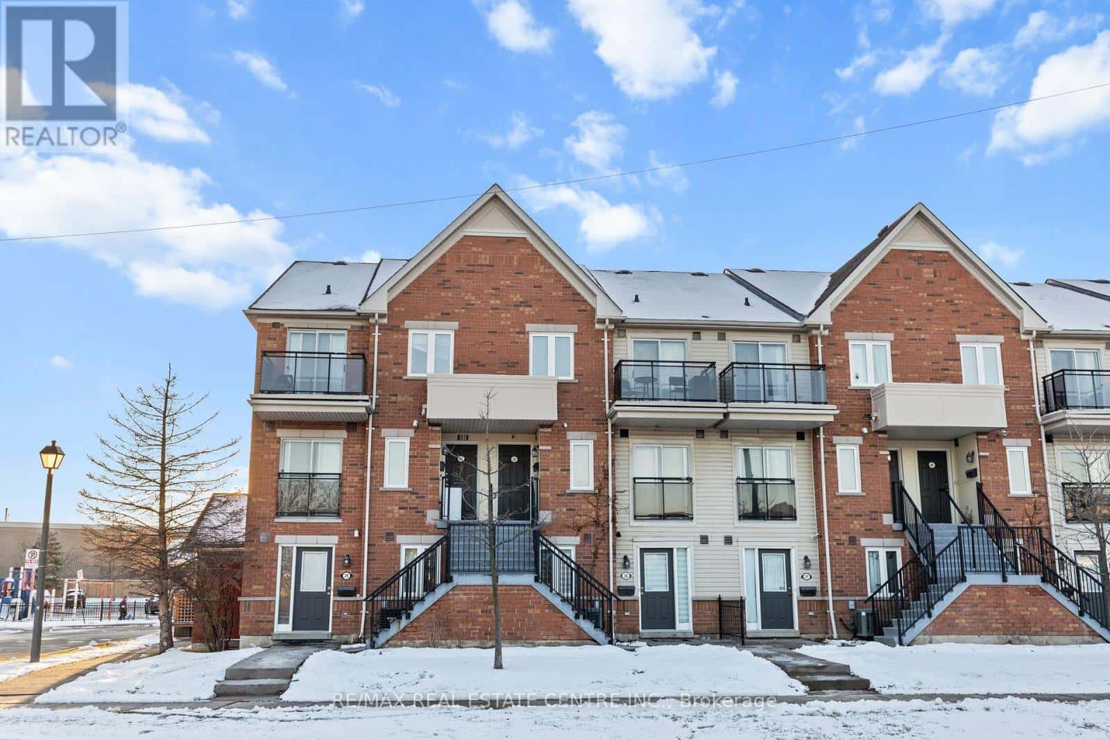 33 - 4620 GUILDWOOD WAY — Mississauga (Hurontario), Ontario - Photo 3 of 31