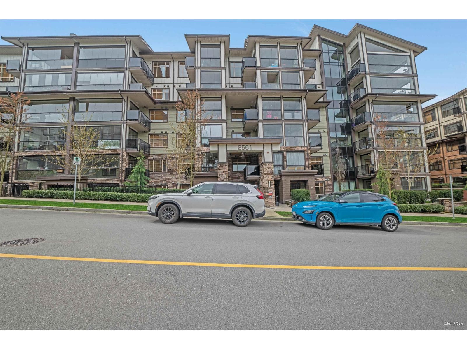 305 8561 203A STREET — Langdale, British Columbia - Main photo