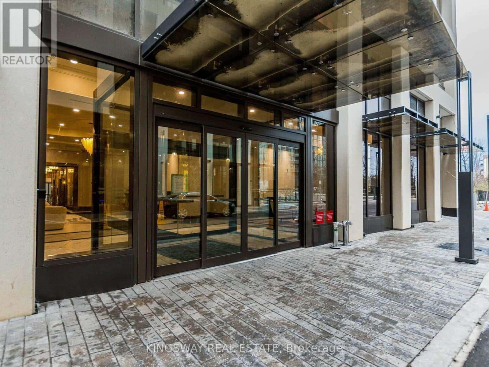 2105 - 30 ELM DRIVE — Mississauga (City Centre), Ontario - Photo 4 of 44