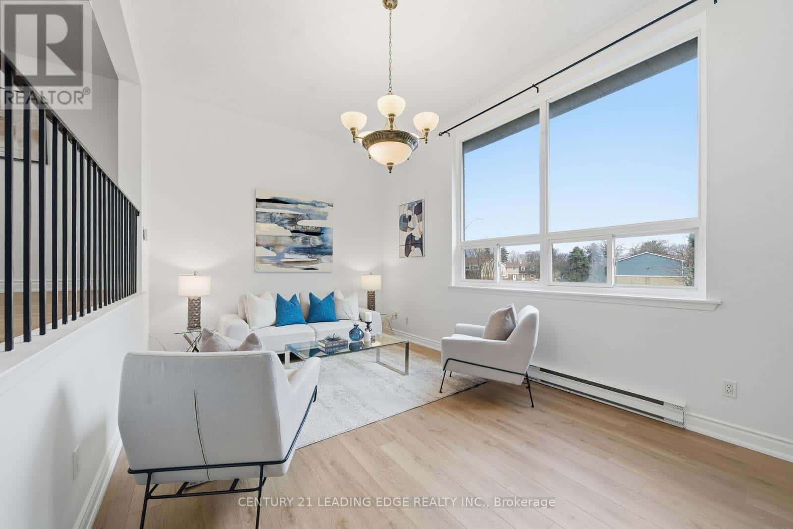 2 - 1310 FIELDLIGHT BOULEVARD — Pickering (Liverpool), Ontario - Photo 5 of 41