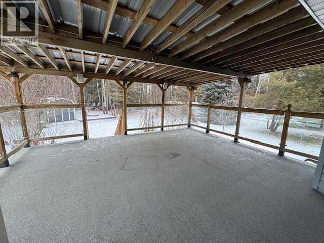 5226 18 Avenue — Edson, Alberta - Photo 4 of 29