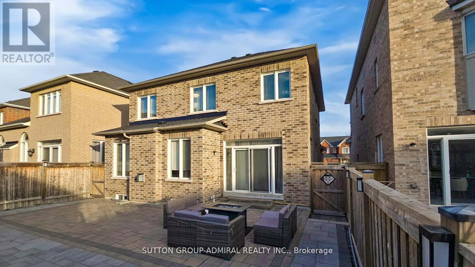 186 ASCALON DRIVE — Vaughan (Patterson), Ontario - Photo 2 of 40