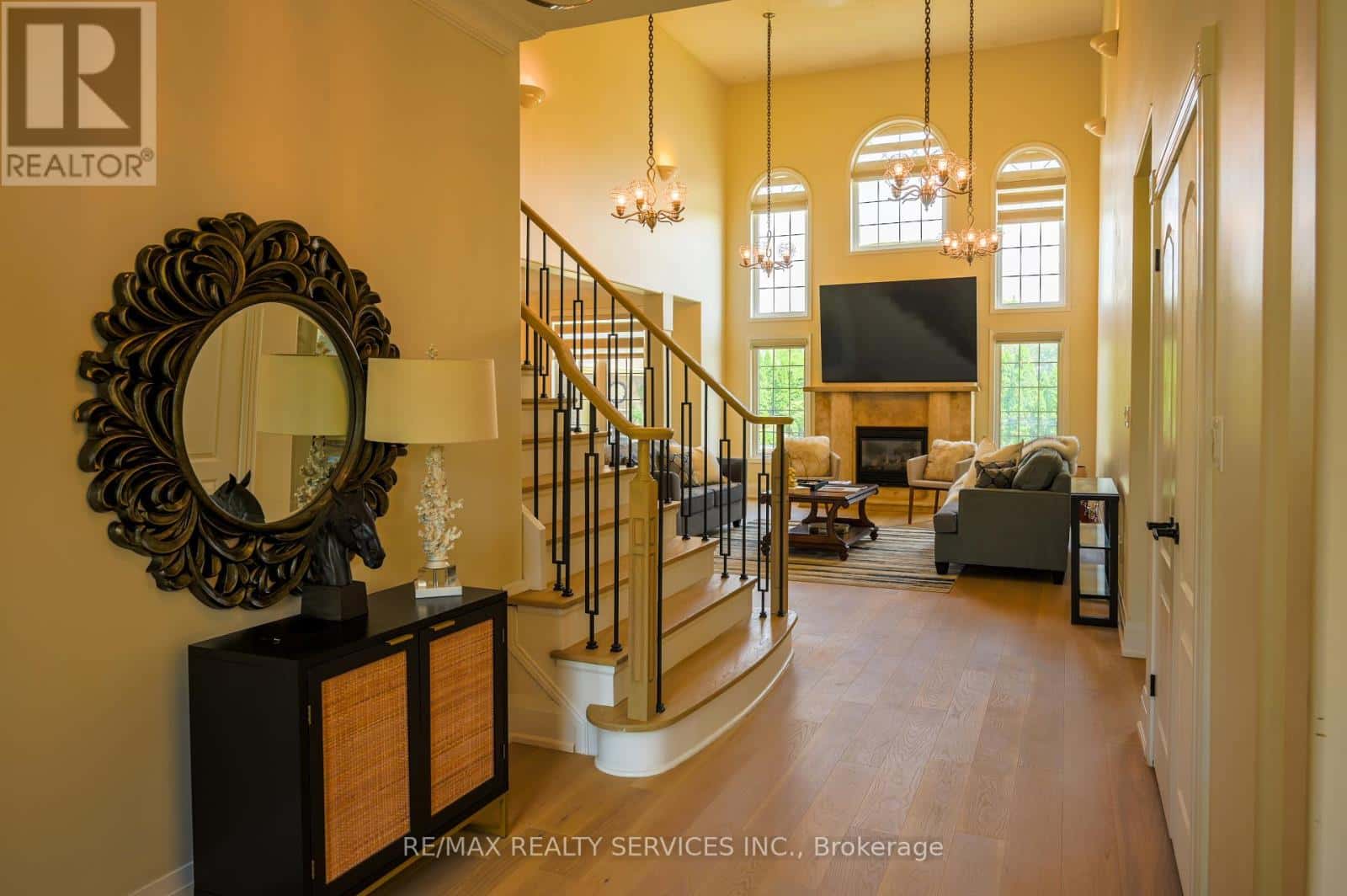 214 MAPLE AVENUE S — Brant (Burford), Ontario - Photo 5 of 50