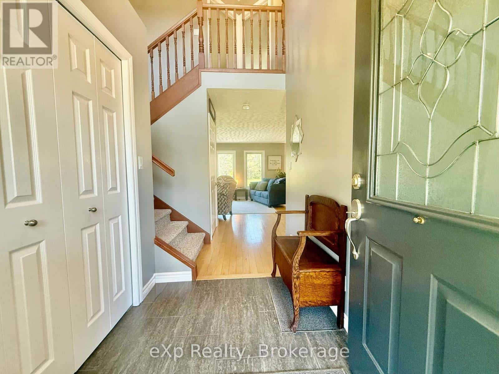 323237 DURHAM ROAD E — West Grey, Ontario - Photo 2 of 33