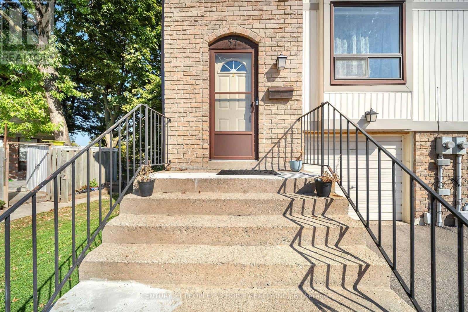 51 MCMULLEN CRESCENT — Brampton (Central Park), Ontario - Photo 5 of 48