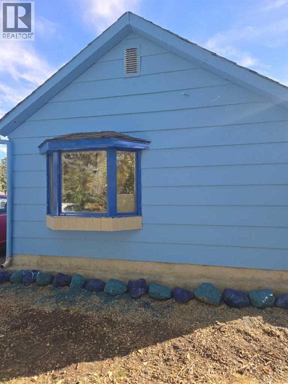 4513 44 Street — Castor, Alberta - Main photo