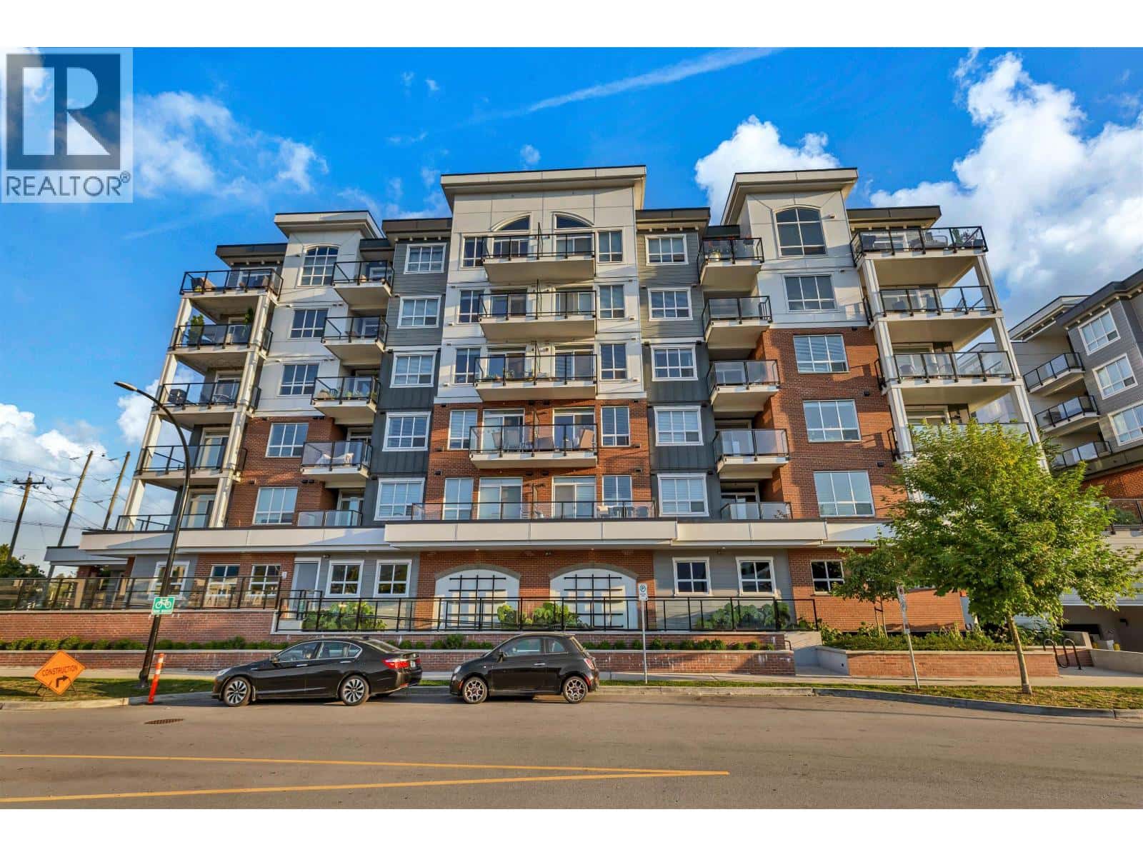 2206 2180 KELLY AVENUE — Port Coquitlam, British Columbia - Photo 2 of 34