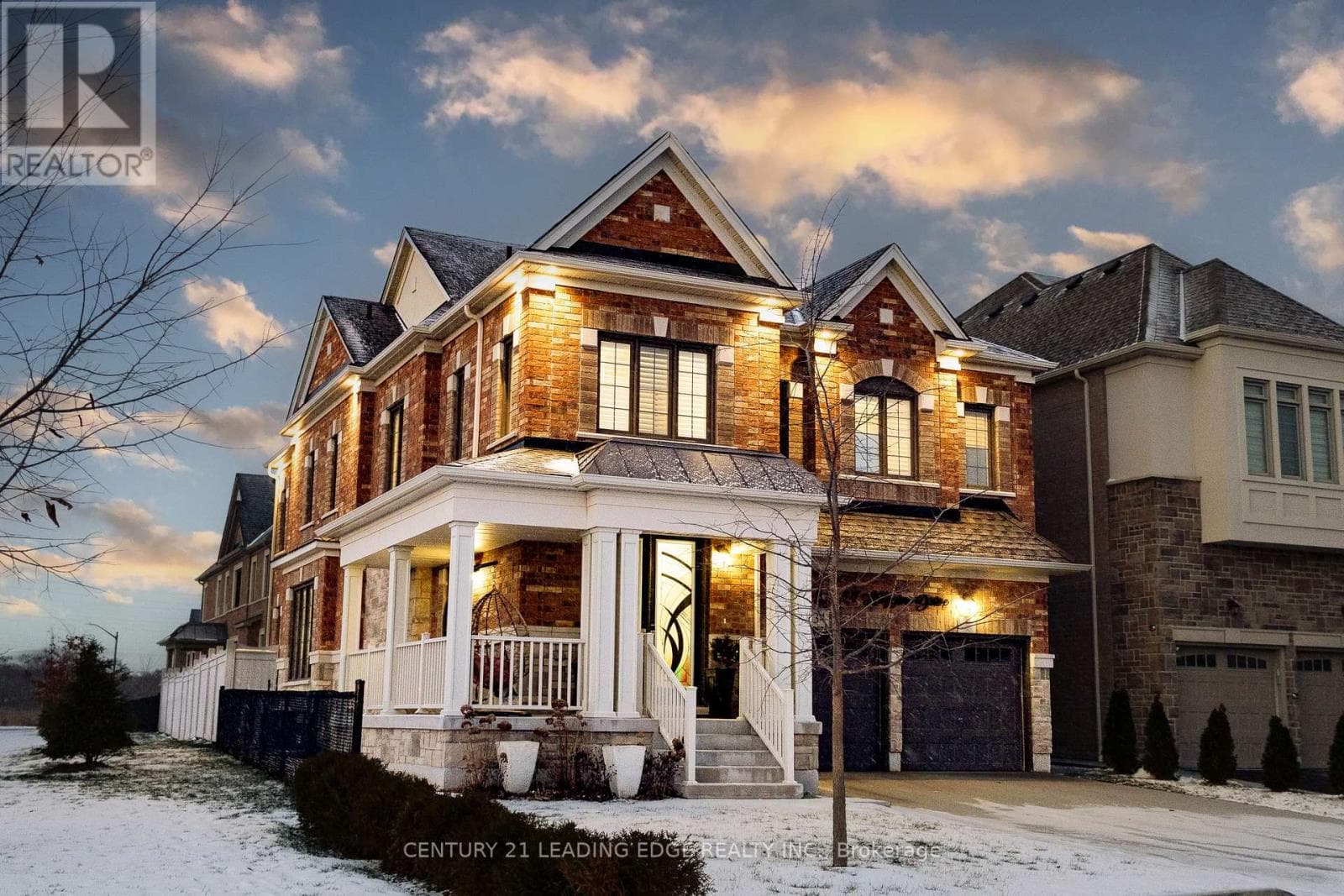 34 HUGGINS DRIVE — Whitby, Ontario - Main photo