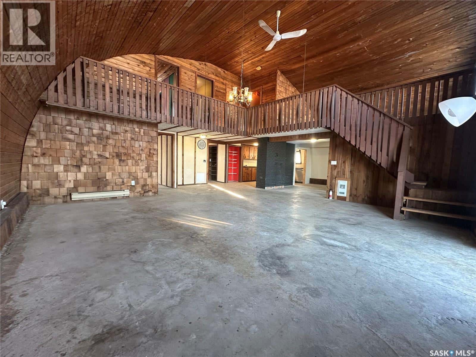 15 MIN NW FROM YORKTON ACREAGE — Orkney Rm No. 244, Saskatchewan - Photo 5 of 25