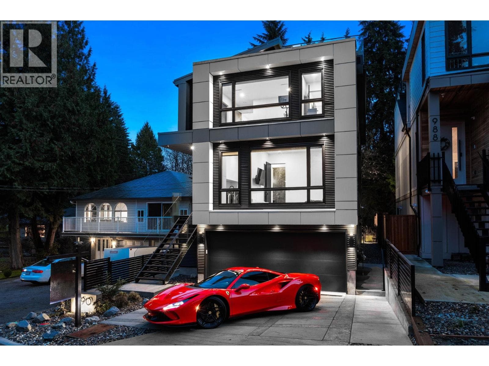 990 SEAFORTH WAY — Port Moody, British Columbia - Main photo