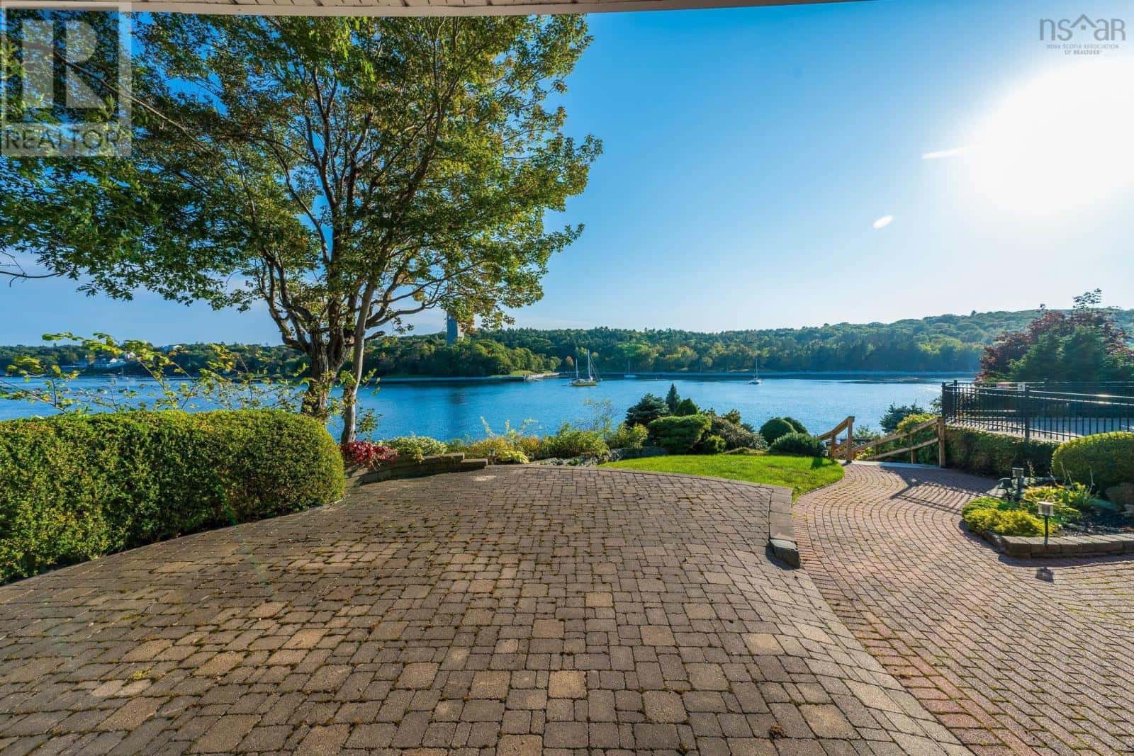 6634 South Street — Halifax, Nova Scotia - Photo 3 of 50