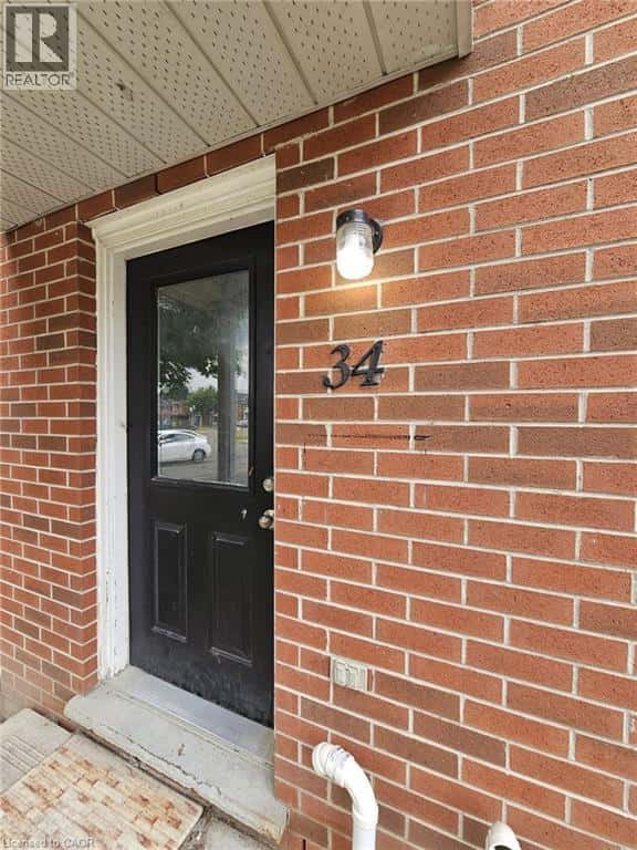 190 FLEMING Drive Unit# 34 — London, Ontario - Photo 5 of 32