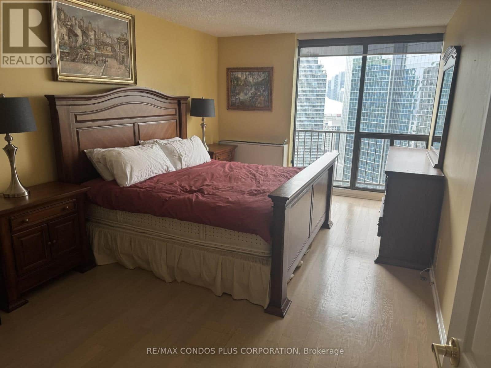 3221 - 33 HARBOUR SQUARE - Photo 4 of 8, Toronto (Waterfront Communities), Ontario