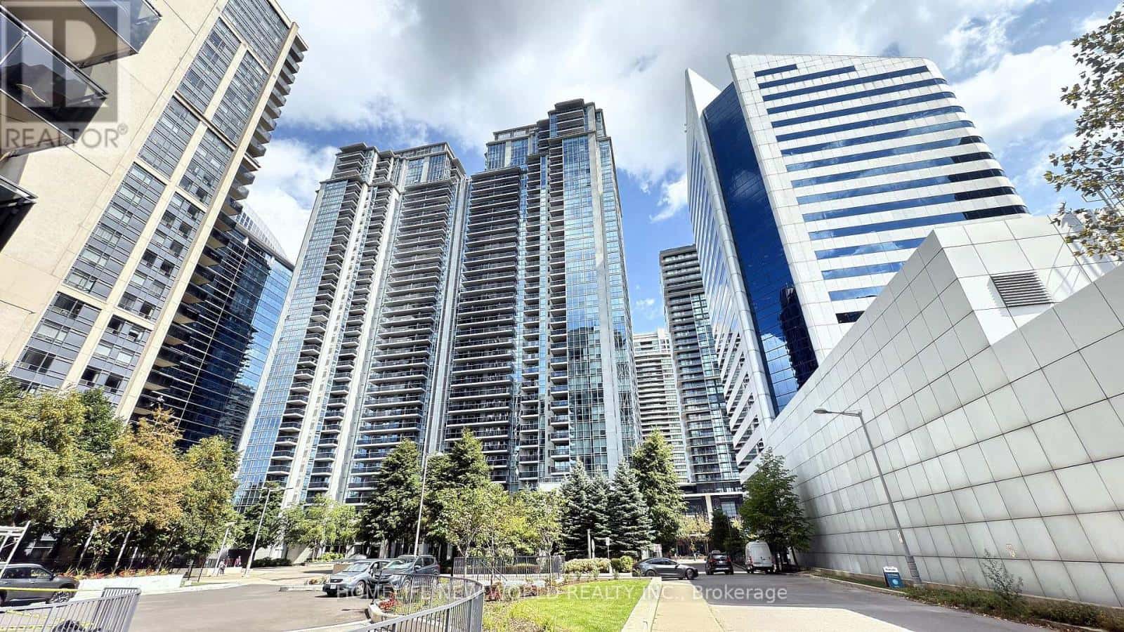 1209 - 4978 YONGE STREET — Toronto (Lansing-Westgate), Ontario - Photo 2 of 45