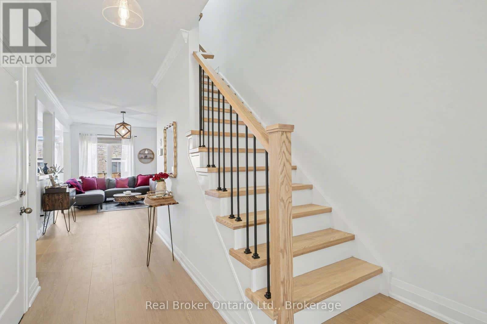 18 - 45 SEABREEZE CRESCENT — Hamilton (Lakeshore), Ontario - Photo 4 of 29