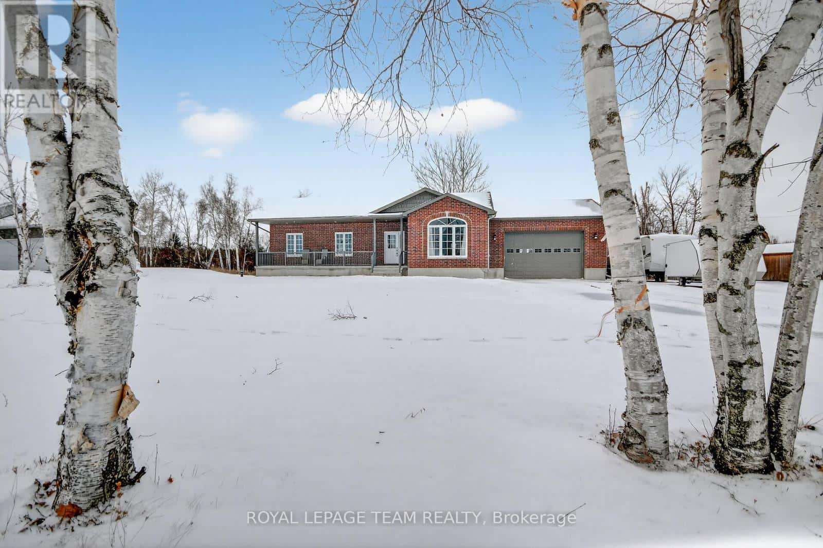 286 DEAN RIDGE ROAD — Drummond/North Elmsley, Ontario - Photo 2 of 35