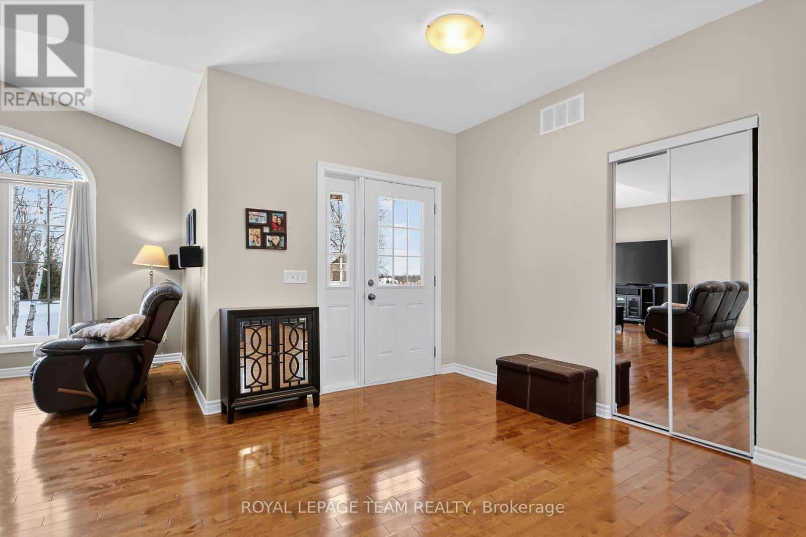 286 DEAN RIDGE ROAD — Drummond/North Elmsley, Ontario - Photo 3 of 35