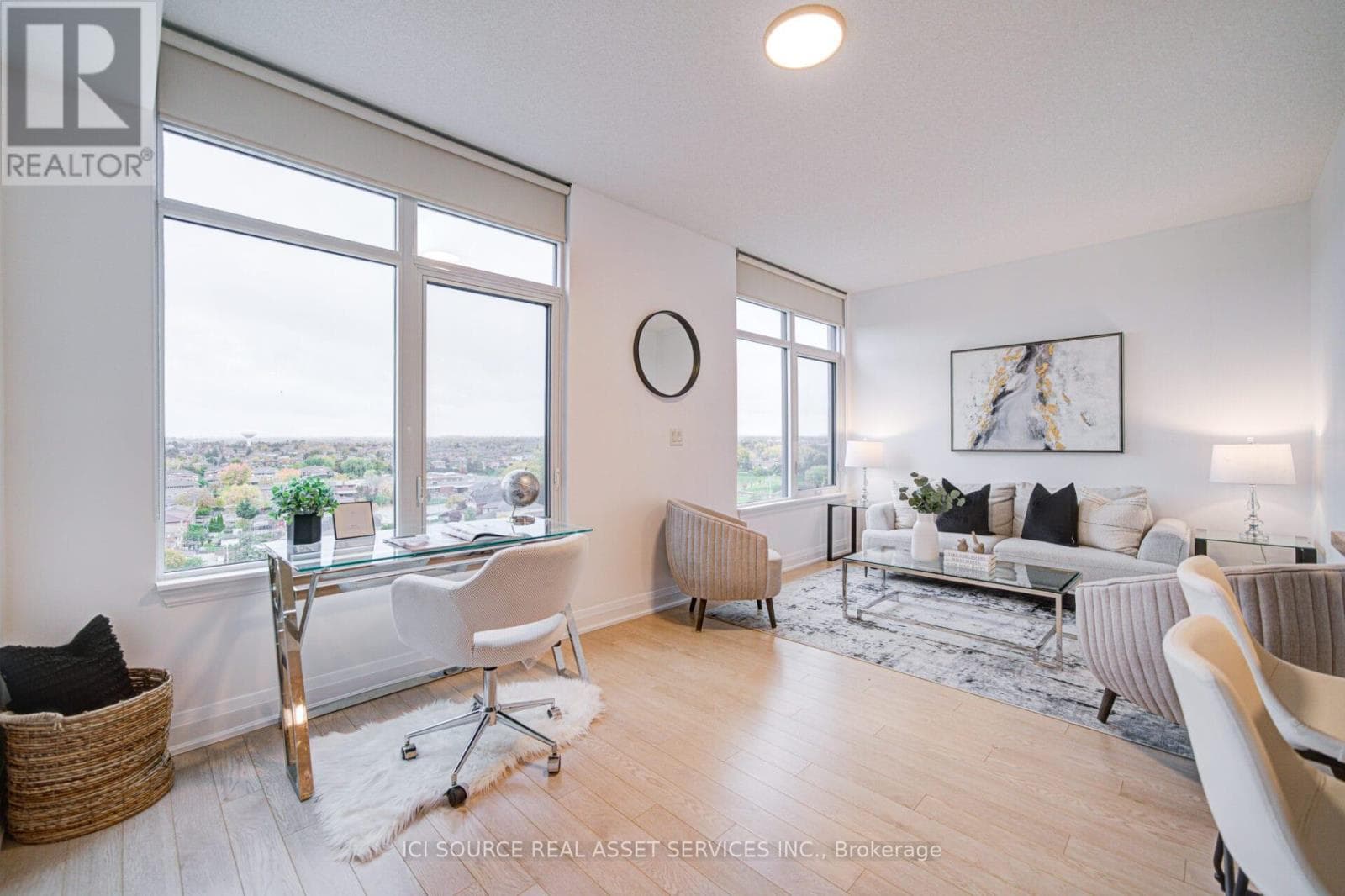 919 - 12 WOODSTREAM BOULEVARD — Vaughan (Vaughan Grove), Ontario - Main photo