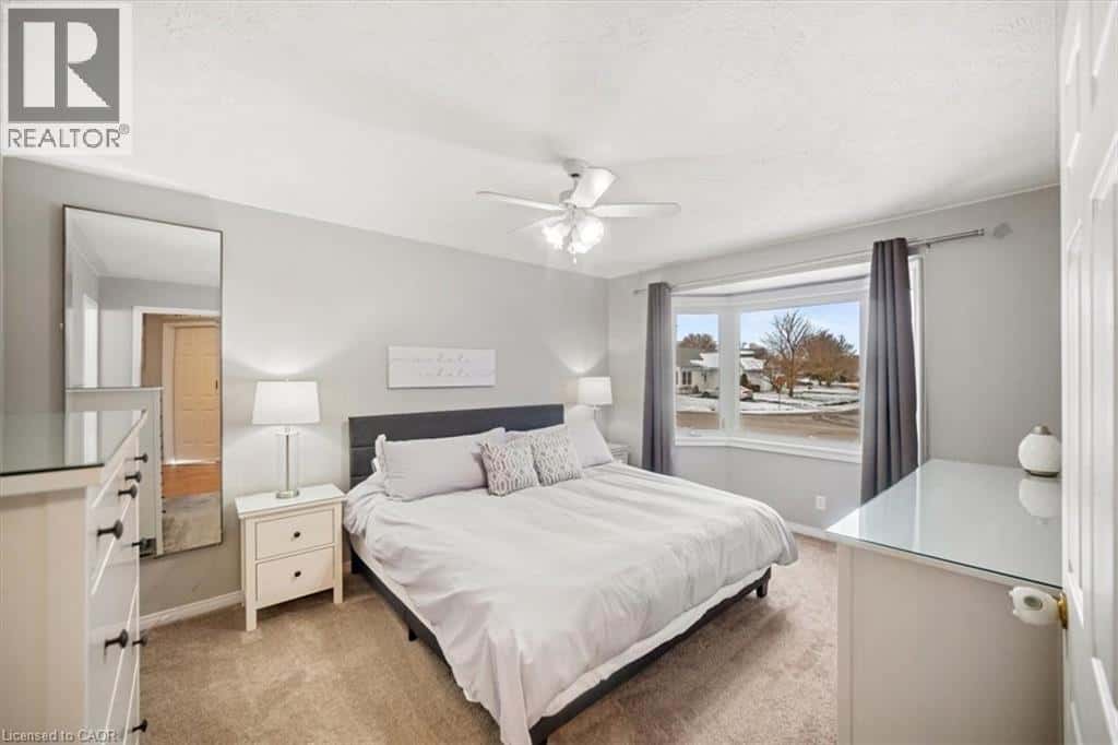 33 THOMPSON Drive — Port Dover, Ontario - Photo 5 of 28