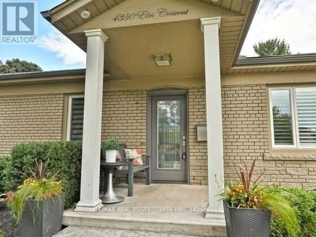 4350 ELM CRESCENT — Burlington (Shoreacres), Ontario - Photo 3 of 9