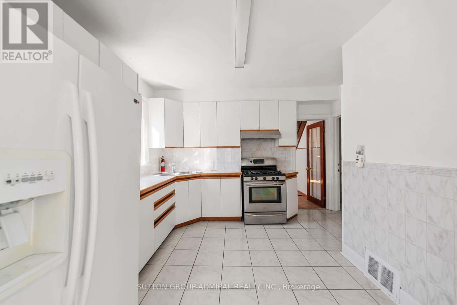 87 PRITCHARD AVENUE — Toronto (Rockcliffe-Smythe), Ontario - Photo 5 of 25