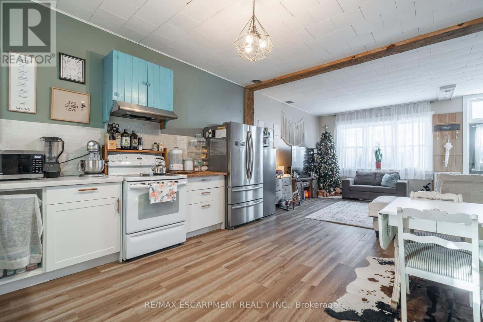 A&B - 18 KING STREET — Haldimand, Ontario - Photo 4 of 25