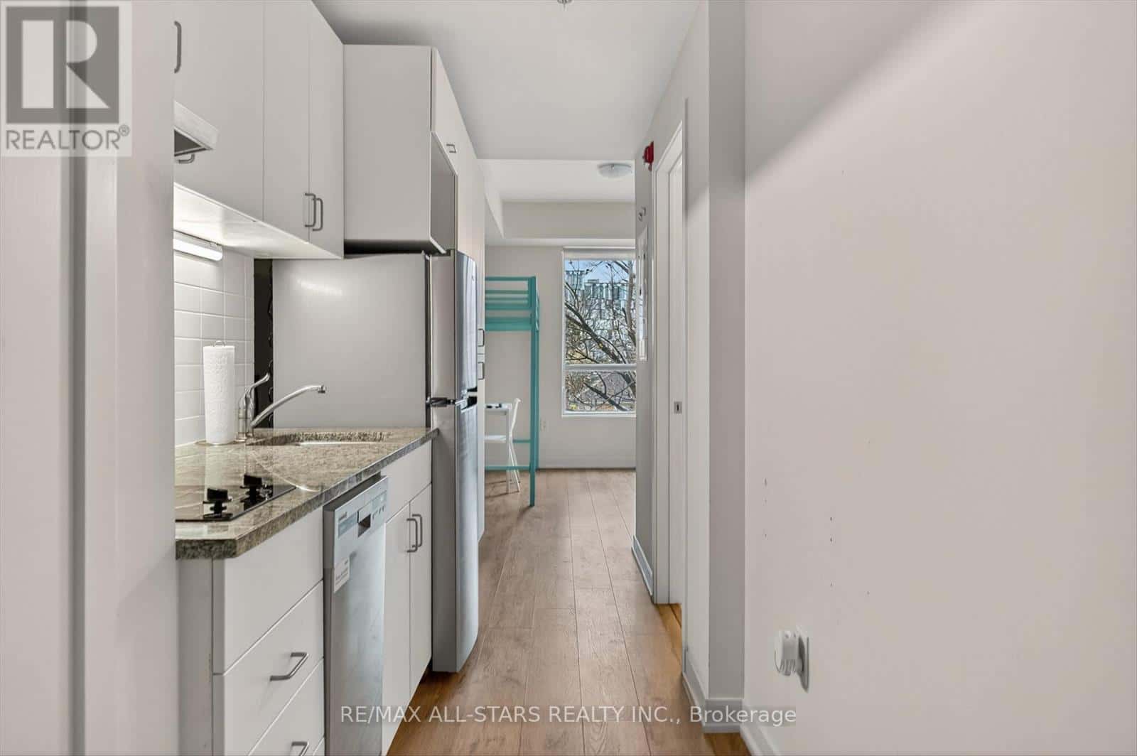 220 - 1800 SIMCOE STREET N — Oshawa (Samac), Ontario - Photo 5 of 23