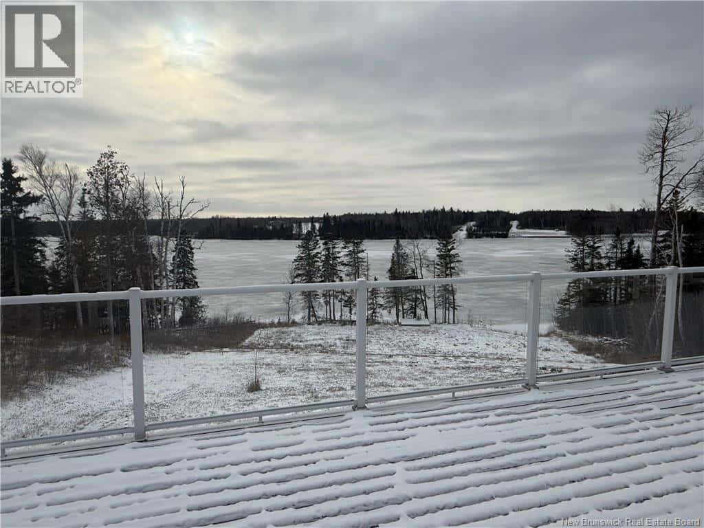 1978 Route 460 — Tabusintac, New Brunswick - Photo 4 of 37