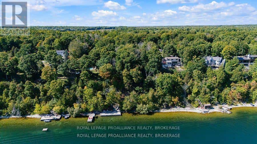 40 RIVERSIDE DRIVE — Kingston (Kingston East (Incl CFB Kingston)), Ontario - Photo 4 of 10