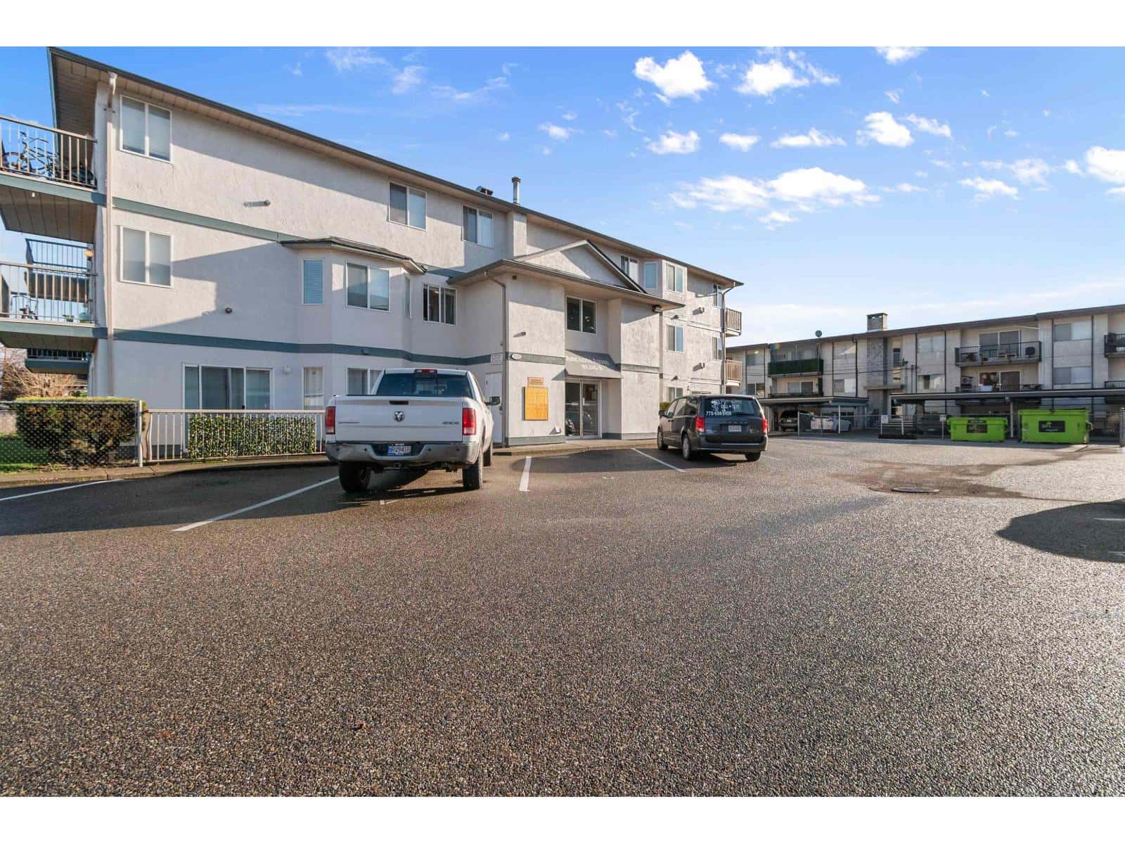 46160 PRINCESS Avenue 14