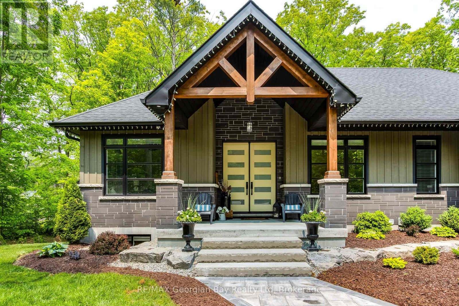 50 WINDERMERE CIRCLE — Tay, Ontario - Photo 2 of 50