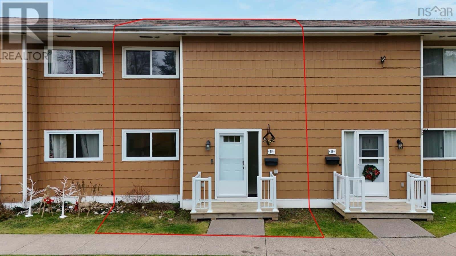 1E Arklow Drive — Cole Harbour, Nova Scotia - Photo 2 of 38