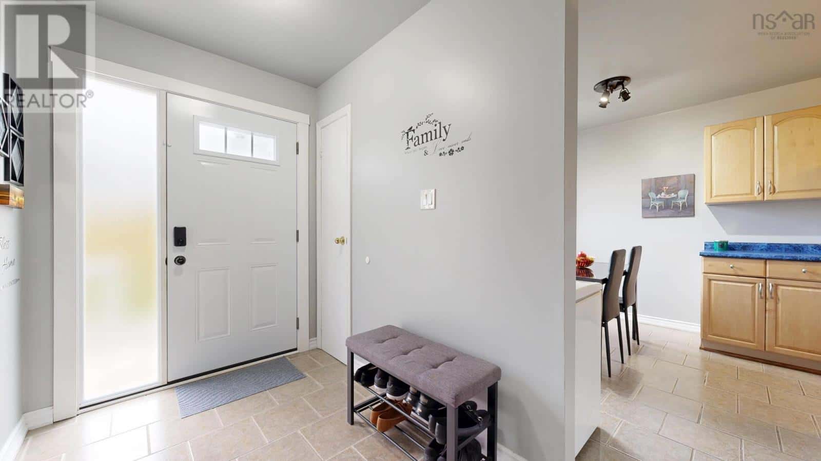 1E Arklow Drive — Cole Harbour, Nova Scotia - Photo 5 of 38