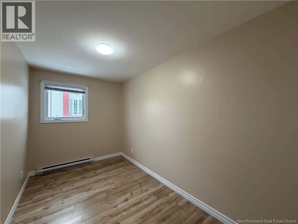 543-545 St Anne — Bathurst, New Brunswick - Photo 5 of 21