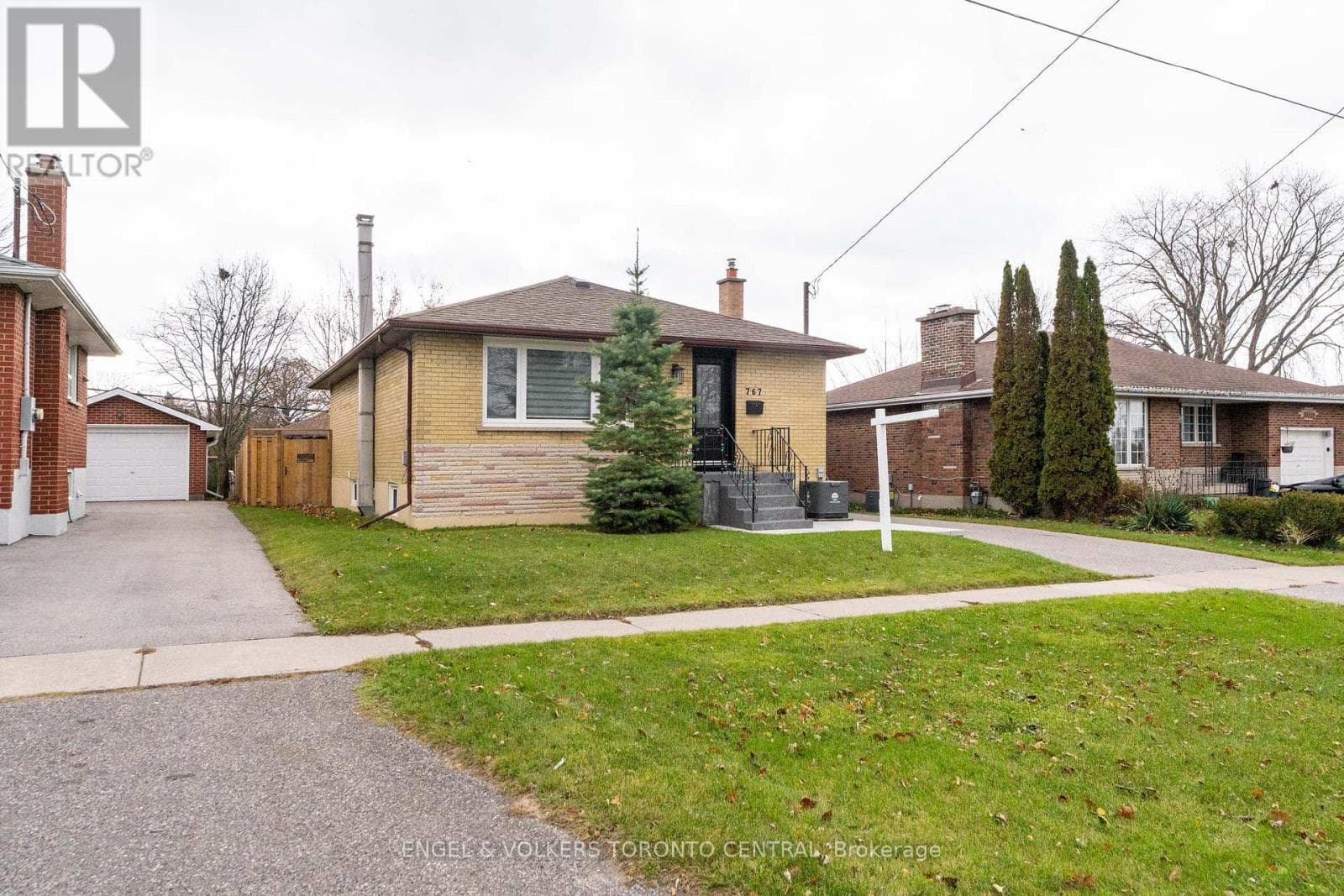 767 PHILLIP MURRAY AVENUE — Oshawa (Lakeview), Ontario - Main photo