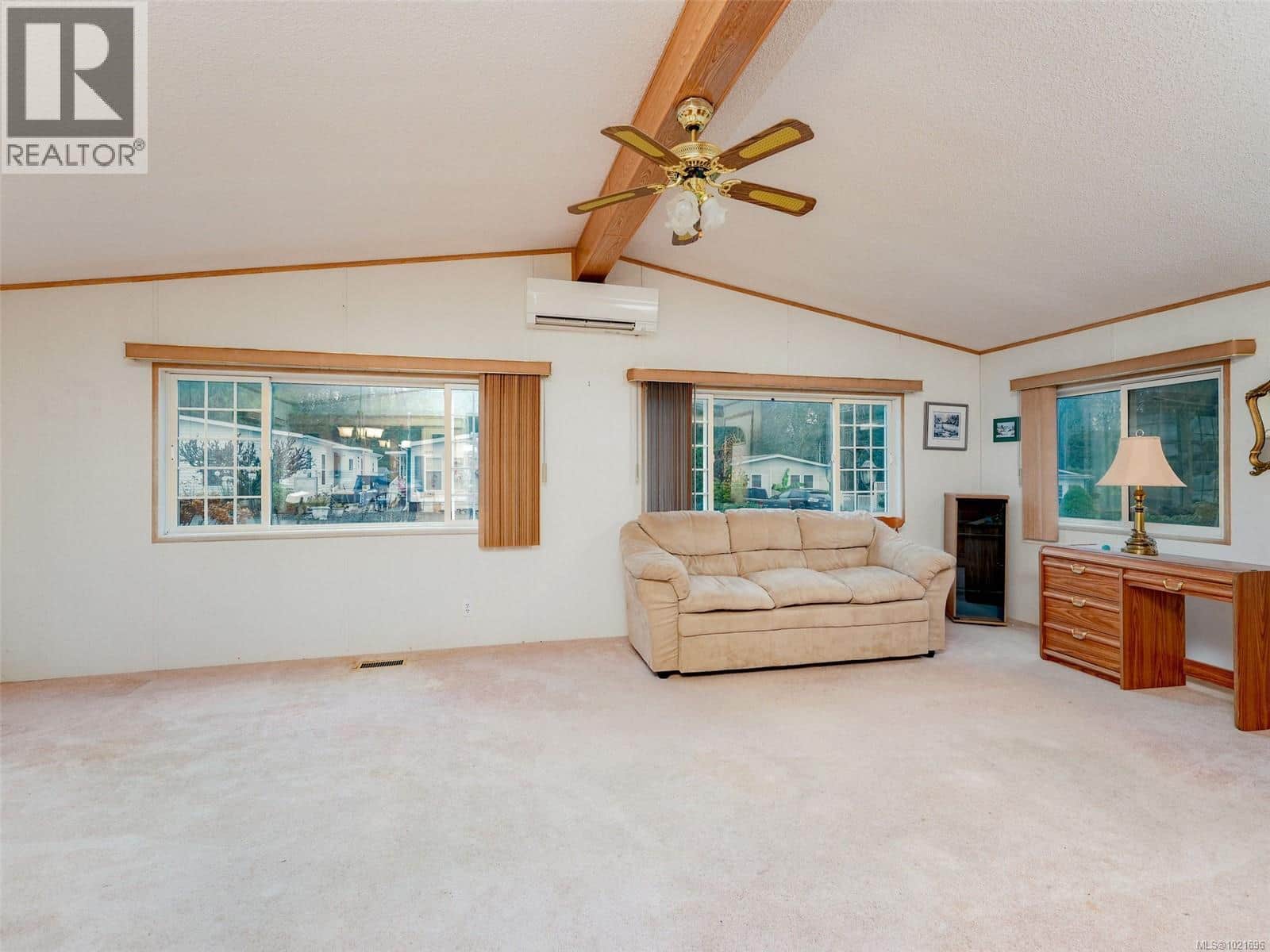 2694 Mathew Pl - Photo 2 of 36, Malahat, British Columbia